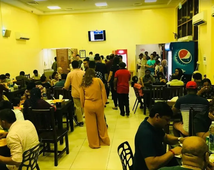 Bu Qtair Restaurant 2